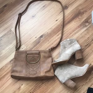 Tan Cross body purse